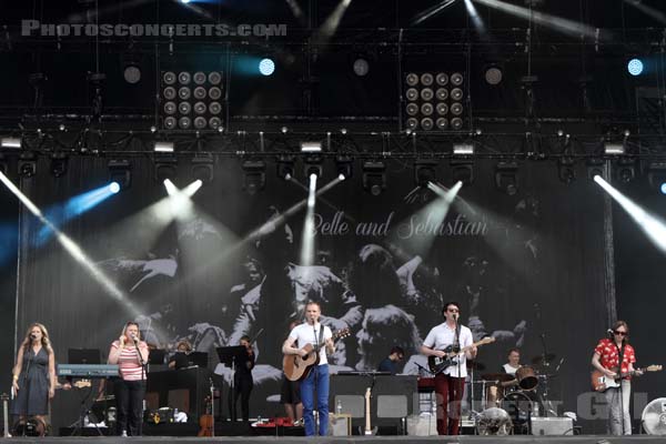 BELLE AND SEBASTIAN - 2013-08-23 - SAINT CLOUD - Domaine National - Grande Scene - 